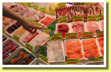 choosing the ingredients, Washo Ichiba Market, Kushiro city, Hokkaido