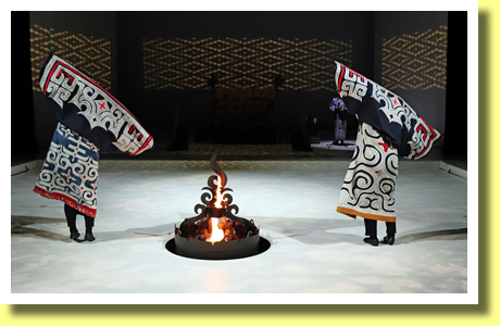 Sarorunkamuirimuse ( Crane Dance ), Ainu Theater, Ainu Kotan, Akan-Ko, Kushiro, Hokkaido