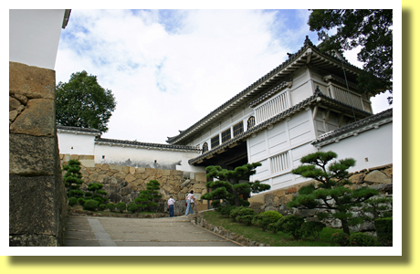 Hishi-mon, Himeji-jo Castle, Himeji, Hyogo, Kinki