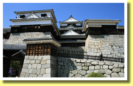 Main Keep Complex, Matsuyama-jo Castle, Matsuyama City, Ehime Pref., Shikoku